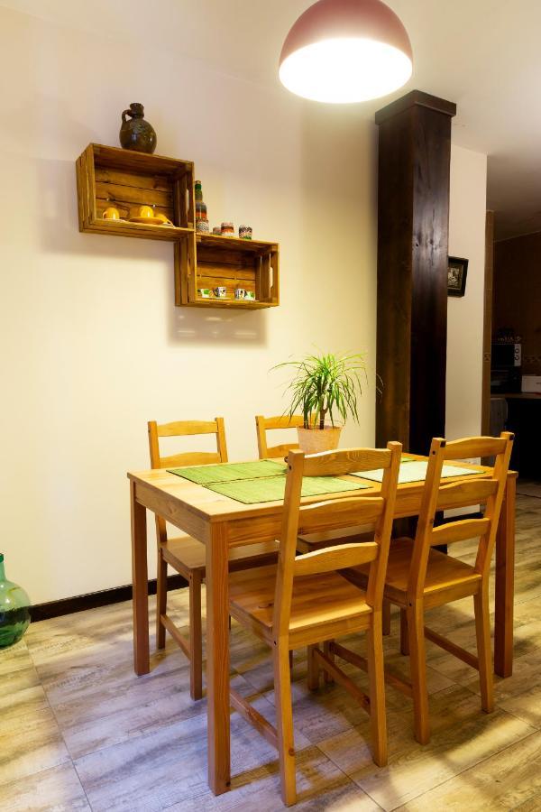 La Higuera Villa Villarejo del Valle Luaran gambar