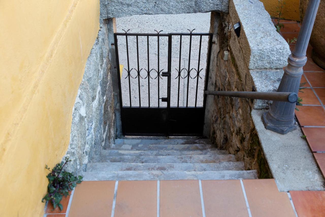 La Higuera Villa Villarejo del Valle Luaran gambar